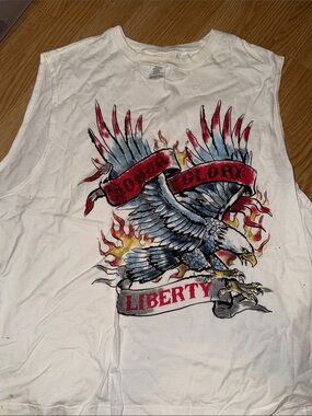 Source Unknown White Tank with Patriotic Eagle and Banner Print